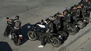 Going to WAR scene ! (Sons of Anarchy) Season 3 Finale