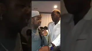 kandoudou guitarist disip lap kap detòne Nan chante