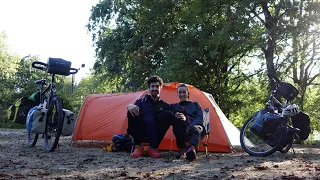 Roues libres, une itinérance ordinaire en des temps extraordinaires