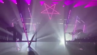 Perturbator - Dethroned Under A Funeral Haze (Paris, 07/10/2022, l'Olympia)