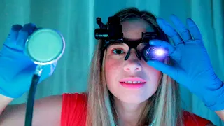 UNPREDICTABLE ASMR - fast Roleplay médecin - Lumière, test visuel, gant