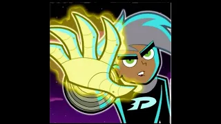 Danny Phantom uses The Infinity Gauntlet