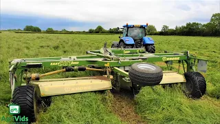 Worlds Biggest Trailed Krone Mower!! 🌾🚜