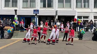 «Бьют часы на старой башне» муз.Е.Крылатов, сл. Ю.Энтин