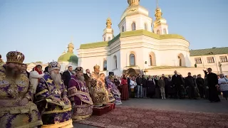 Предстоятель УПЦ очолив Божественну літургію день Воздвиження Хреста Господнього