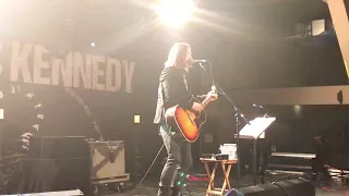 Myles Kennedy - Devil On The Wall (O2 Institute2, Birmingham 17th March 2018)