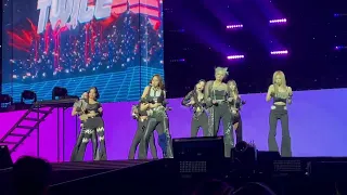 [FANCAM] 4K60 220227 TWICE - SHOT CLOCK + GET LOUD + I CAN'T STOP ME - NEW YORK DAY 2