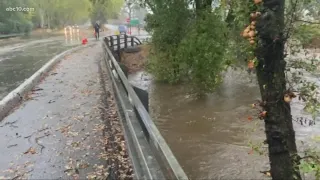 Flood waters creeping in across Sacramento | Storm Watch Oct. 25, 2021