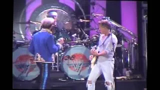 Van Halen - Hot For Teacher - 2008-05-15 - Baltimore, MD [VHFrance Videos]