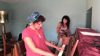 Norah Jones & Sasha Dobson - Sinkin’ Soon (Live 07-16-2020)