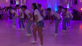 Baile Sorpresa Gisselle con sus Damas y Chambelanes