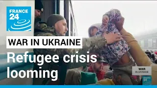 Ukraine: 370,000 refugees already • FRANCE 24 English