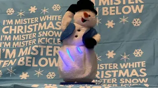 2002 Gemmy snowflake spinning snowman (2 song)