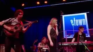 eTown Finale with Katie Herzig & The Barr Brothers - Sweet Dreams (Are Made Of This) (Live on eTown)