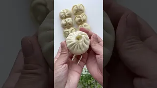 How to Wrap Shanghai Soup Dumplings? (p21)