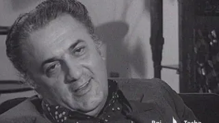Federico Fellini a Chianciano Terme intervistato al Gran Hotel