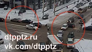 Два ДТП на площади Гагарина