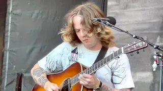 Billy Strings “Fishing” (Widespread Panic) into “Ice Bridges” Live @ Martha’s Vineyard, Aug 27, 2022