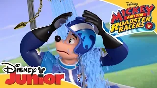The Gang Give Jiminy A Tour | Mickey and the Roadster Racers | Official Disney Channel Africa
