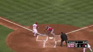 WSH@PHI: Harper throws out Utley at home in the 1st