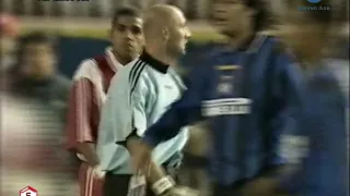 Monaco Inter 97 - Recupero infinito con il portiere Barthez che sfiora il gol e batte il corner...