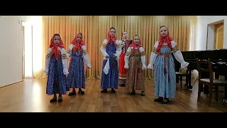 "Девица во саду гуляла" фольклорный ансамбль "Младешенька"