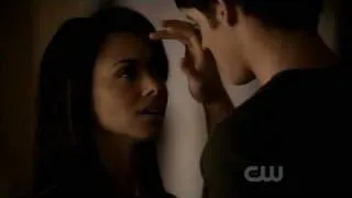 The Vampire Diaries - Jeremy & Bonnie (Beijo / Kiss)