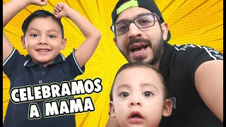 Abriendo Regalos | 10 de Mayo | Family Juega