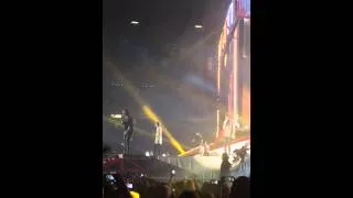 One Direction - What Makes You Beautiful Live at Georgia Dome (10/1/14)