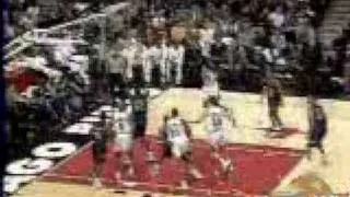 Michael Jordan fake and jumper over Allan Houston vs New York Knicks - NBA Regular Season 1997/1998