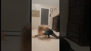 Gymnastics splits