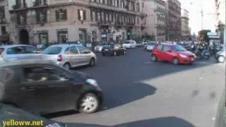 Naples Italy Traffic - Left turn yield (or not!) intersection