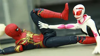 Zombie Gwen Stacy attack Spider-Iron in Spider-verse | Figure Stop Motion