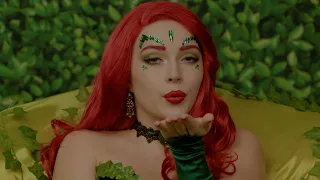 Poison Ivy's Kiss of Surrender 💋