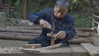 Grandpa Amu makes a stool, which looks simple and contains wisdom.