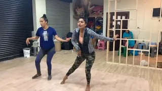 Joke kannada song dance by deepika  and priyanka