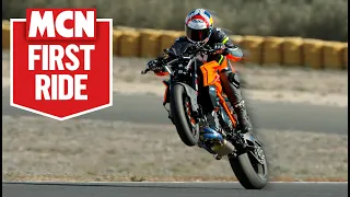 The Beast gets better! 2024 KTM 1390 Super Duke R tested on track | MCN Review