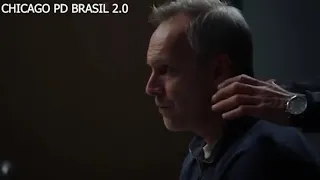 Chicago PD Brasil - 5x5 - Sargento Hank Voight interrogando um pedófilo