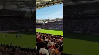 VFB  FANS STUTTGART VS FC KÖLN 1893  NACH DER SIEG 60. 000 ZUSAMMEN FEIERN !!!