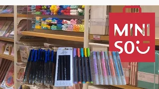 Ensemble stylos gel/arc-en-ciel/feutre مشترياتي من مينيسو #miniso