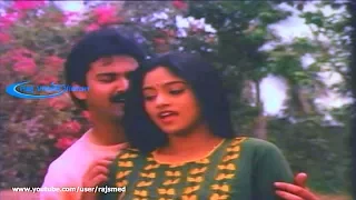 Tamil Song - Iniya Uravu Poothathu - Or Poomalai Athil Then Ivvelai