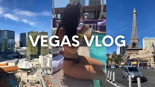 VEGAS TRAVEL VLOG: my first time in las vegas, going to a pool party & cocktail club, nobu & more!