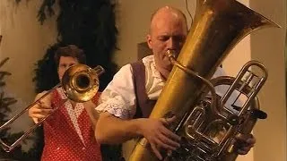 Mnozil Brass Documentary: "Die etwas andere Blasmusik" (2005), english subs