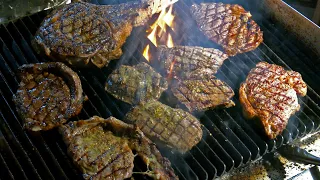 The Legendary Barn Door Steakhouse (Texas Country Reporter)