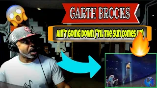 Garth Brooks - Ain't going down ('Til the sun comes up) - Live in Dallas -1992 - Producer Reaction