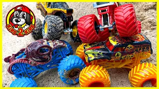 Monster Jam Toy Trucks - Surprise ALIEN Eggs | 4 Elements Race (Fire & Ice Grave Digger, OCTON8ER)