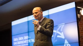 12. Sales Congress: Keynote „Üben, üben, üben – Das überschätzte Talent“