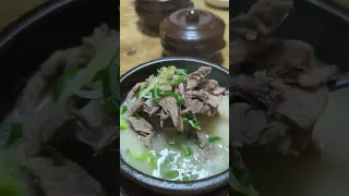 Dwaeji Gukbap (Pork Soup Rice) Will Become Your New Food Obsession 민락 돼지국밥