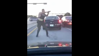 VIDEO: Incredible video shows police firing upon suspects during Miramar shootout