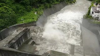 連携排砂＿宇奈月ダム